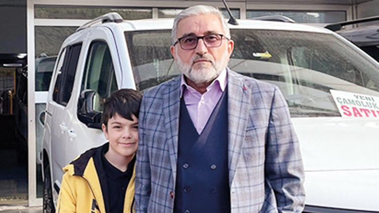 Canlı yayında bağış şovu yapıp parayı ödemeyenler ifşa edilecek