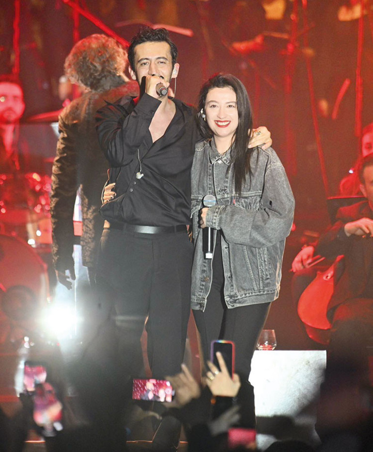 Konserin geliri köy okullarına