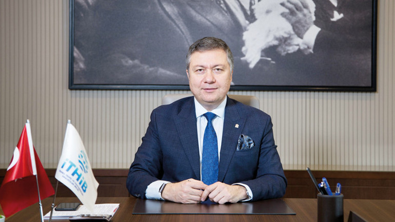 Tekstilde su alarmı: Kuraklık ve depremden olumsuz etkilenen pamuk üretimi tekstil ithalatını artırabilir