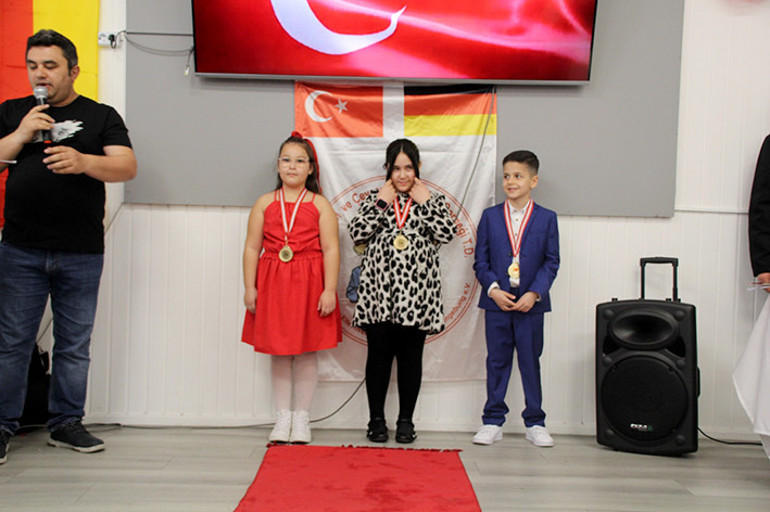 İstiklal Marşı’nı en güzel onlar okudu