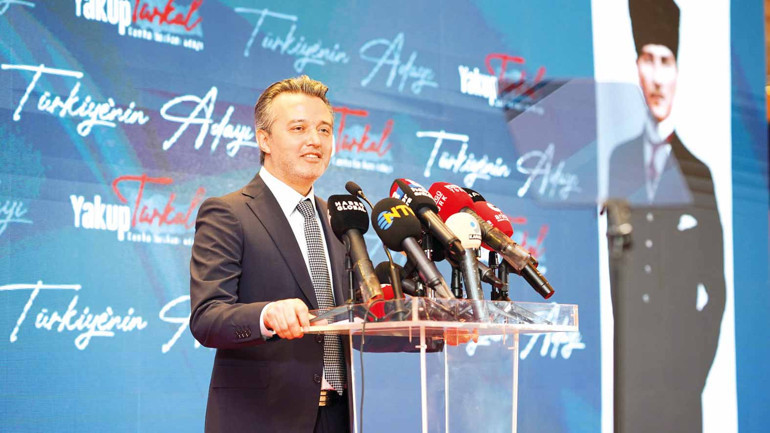 Özlem Zengin yalnız değildir