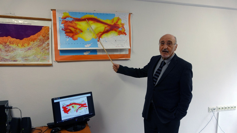 Prof. Dr. Osman Bektaş: İstanbulda beklerken Trabzonda her an deprem olabilir
