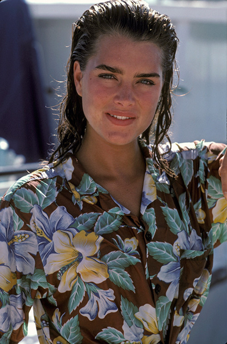 Acı gerçeği yıllarca gizlemişti... Brooke Shields gözyaşlarıyla anlattı: Hayatımı karartan o adama mektup yazdım