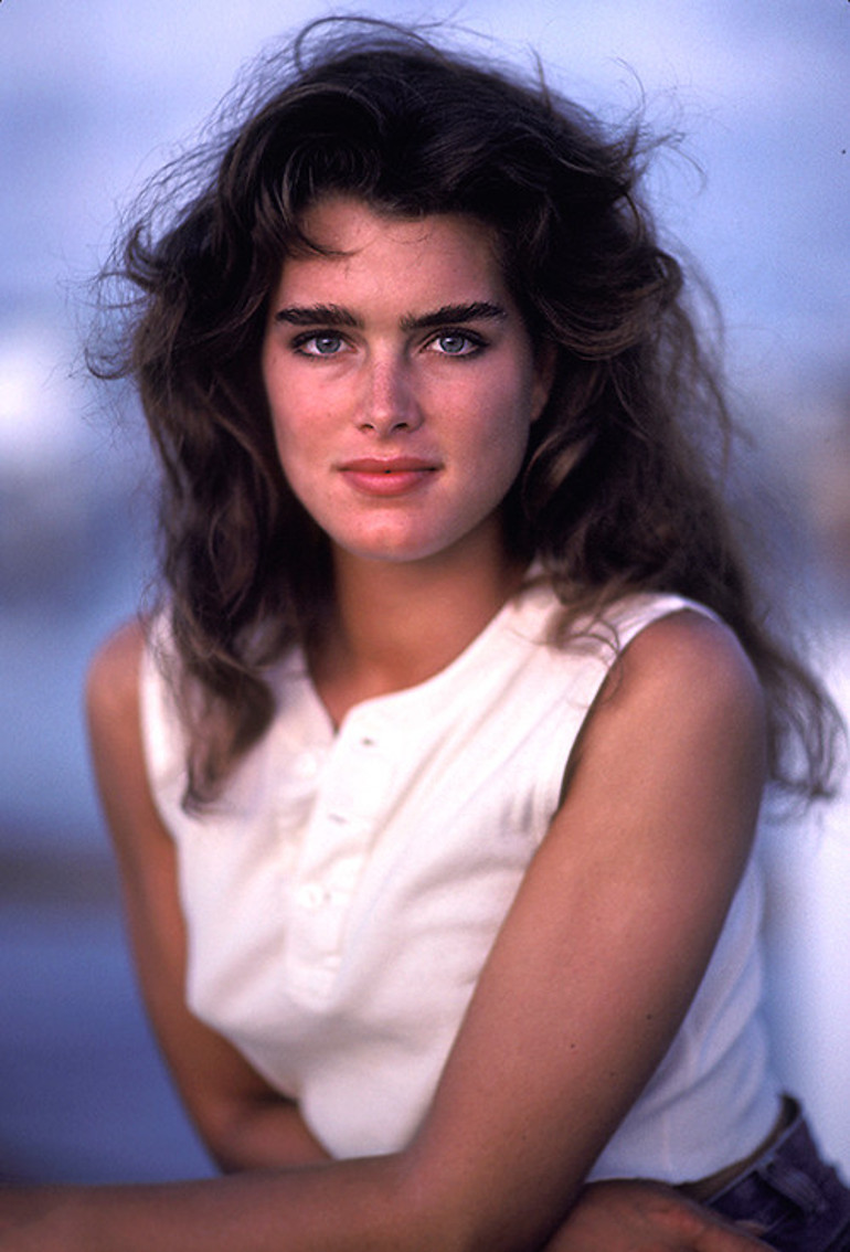 Acı gerçeği yıllarca gizlemişti... Brooke Shields gözyaşlarıyla anlattı: Hayatımı karartan o adama mektup yazdım