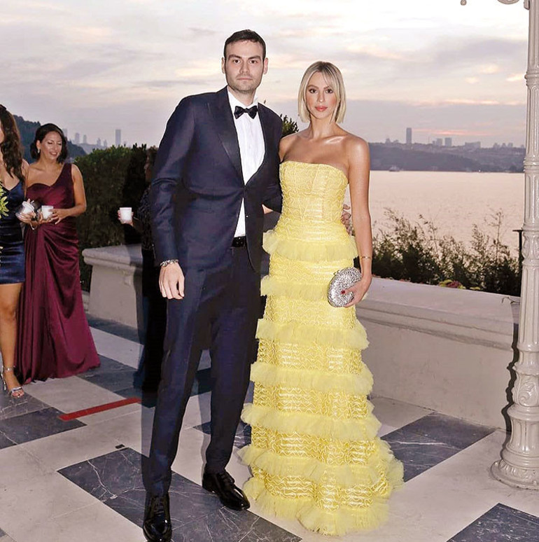 Üç yılda  üçüncü kez