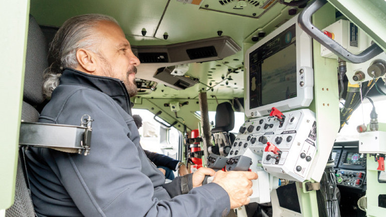 ZAHA’nın Deniz Kuvvetleri’ne teslimatı başladı... ‘Anadolu’nun vurucu gücü