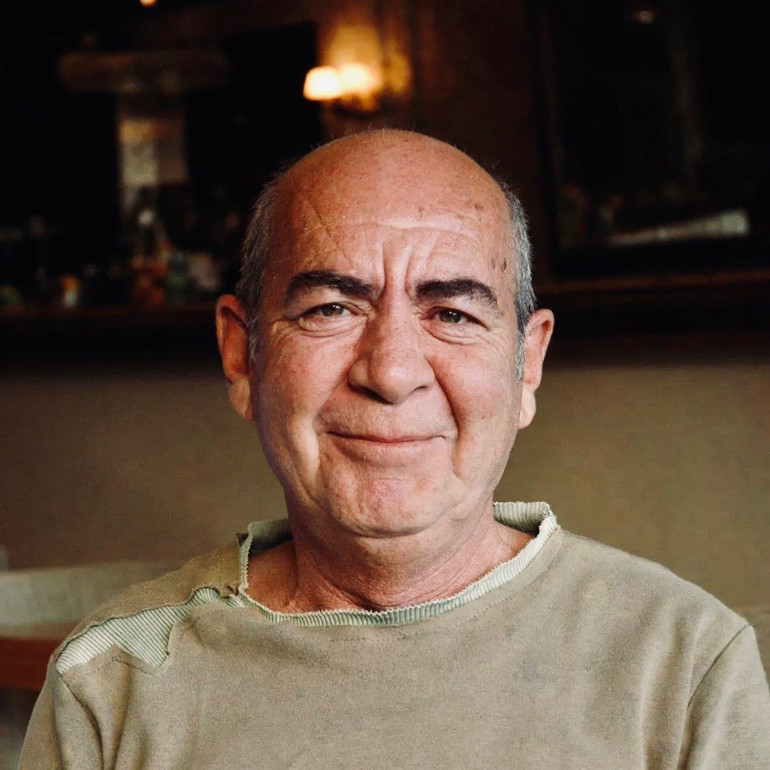 Usta oyuncu Köksal Engür yaşamını yitirdi