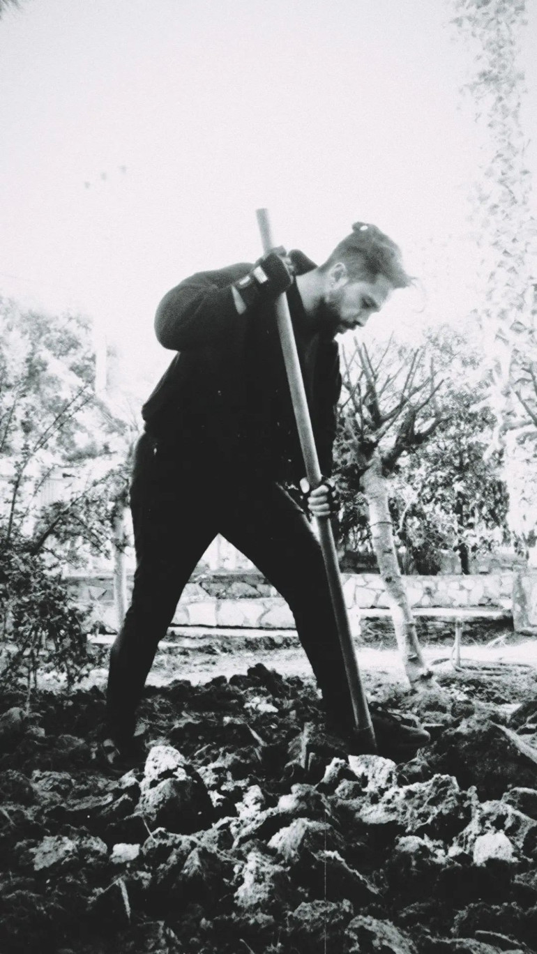 Doğa ile iç içeyim, yaklaşık 5 yıldır çiftçilik yapıyorum