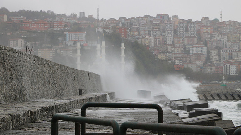 Son dakika... Meteorolojiden yeni hava durumu raporu: Sıcaklıklar 8-15 derece düşüyor... Yoğun kar alarmı