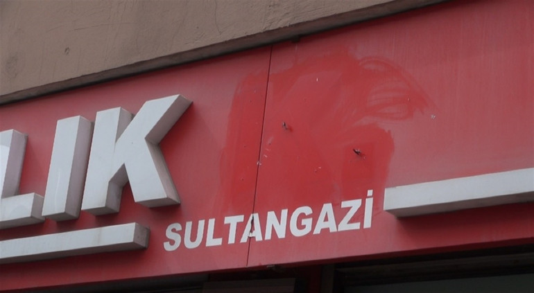 Kafa karıştıran tabelalara yenisi eklendi: Et ve Süt Mağazaları Akılalmaz tehdit: Uğraştırırım sizi