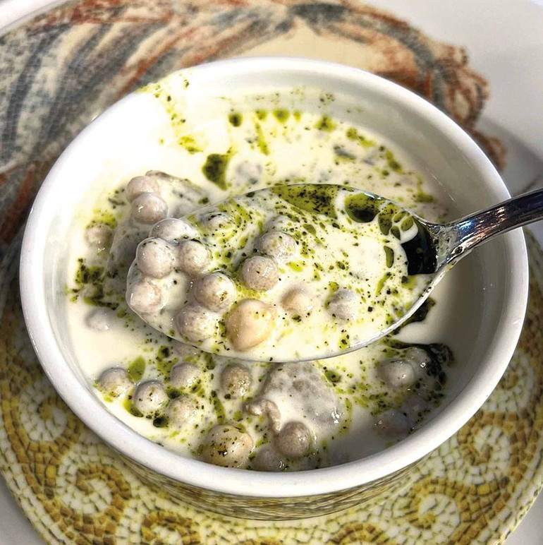 Mükellef bir iftar için...