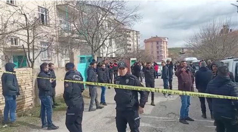 Son dakika... Elazığda bir evde 6 kişinin cansız bedeni bulundu