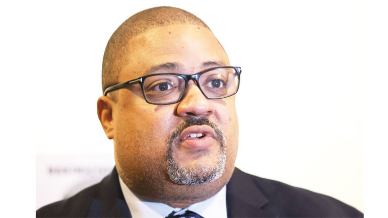 ABD’de ilk kez bir başkan yargılanıyor: Trump’a ‘teslim ol’  çağrısı