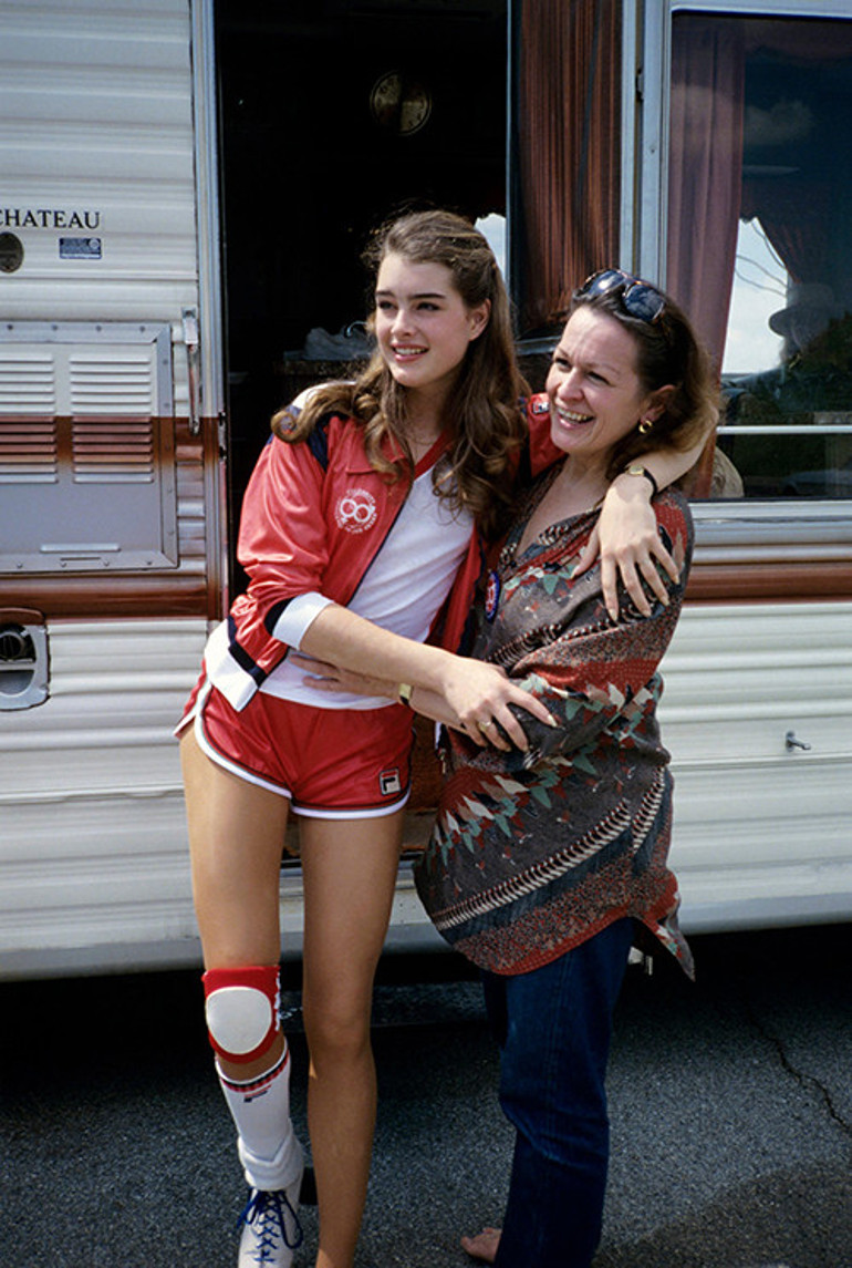 Oyuncu olmaya annesi zorlamış: Çıplak sahnede oynamam gerekse onu bile kabul ederdi