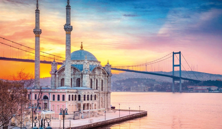 Fazıl Say’dan kadın şairler projesi