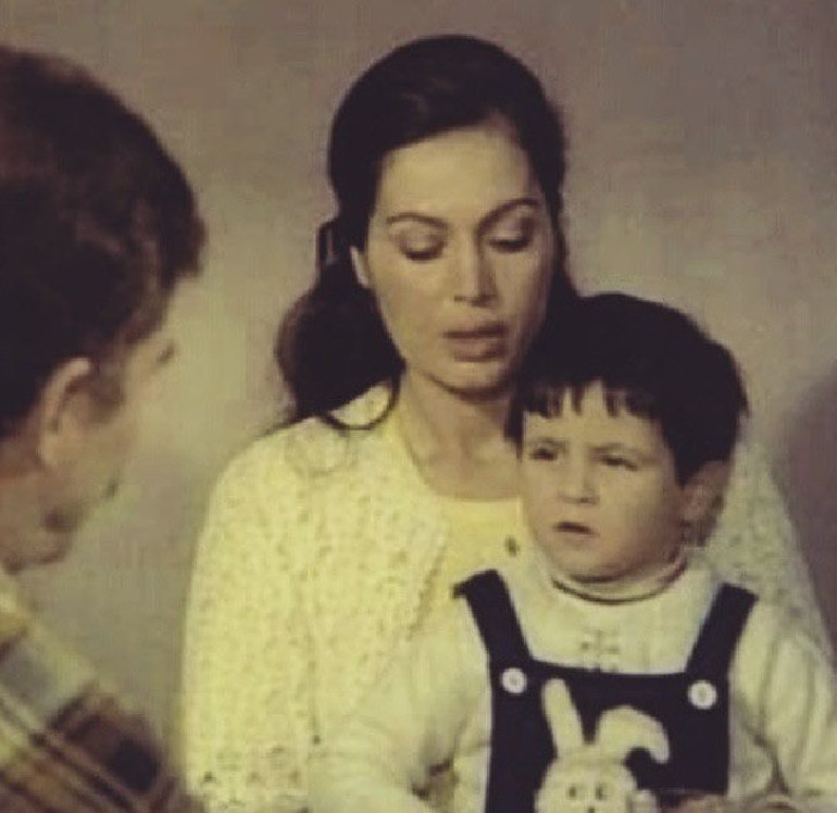 Cem Yılmazdan İffetin Cemili Faruk Pekere destek