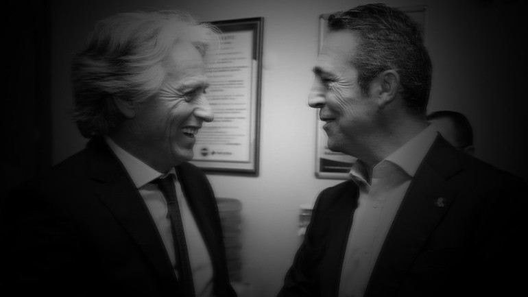 Kadıköyde sıcak saatler Ali Koç ve Jorge Jesus kulüp binasında görüştü...