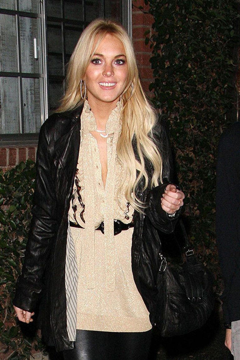 Eski nişanlısının elinden zor kurtulmuştu: Bir zamanların asi kızı uslandı, anne oluyor