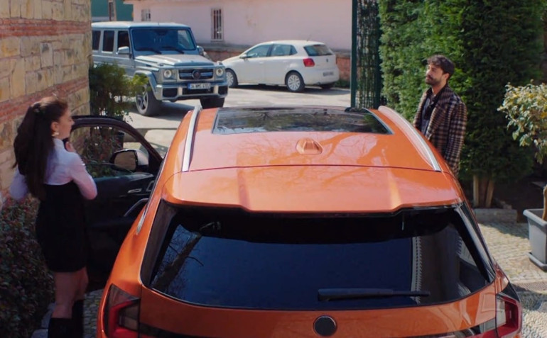 Çiftliği kurtarmak için milyonluk yüzüğünü sattı