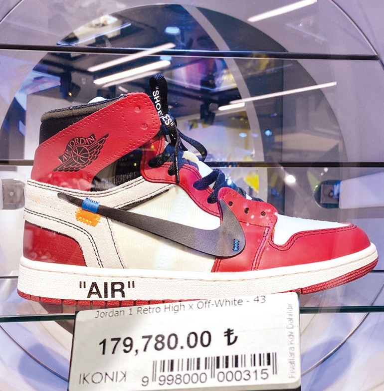 Funda Eryiğit bebek alışverişinde