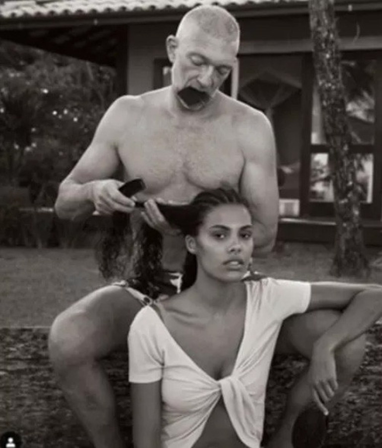 Saçını bile elleriyle tarardı: Ateşli aşk bitti: Karısının bütün izlerini sildi