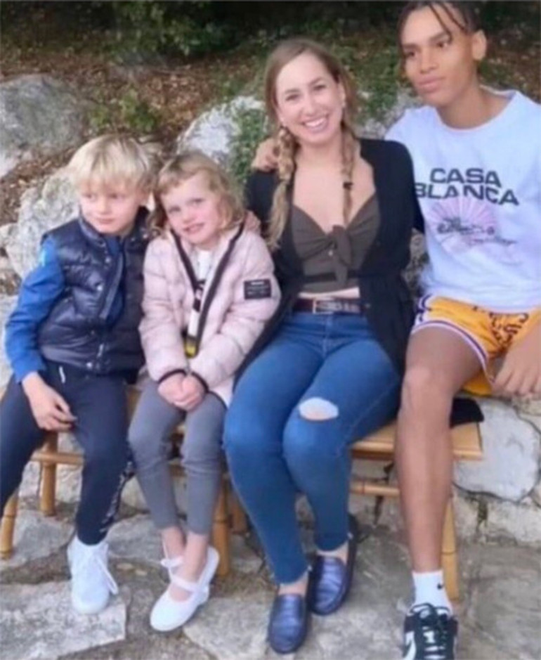 En ünlü kaçamak aşk çocuğu: Babası, hak iddia etmemesi için ona avuç dolusu para ödedi