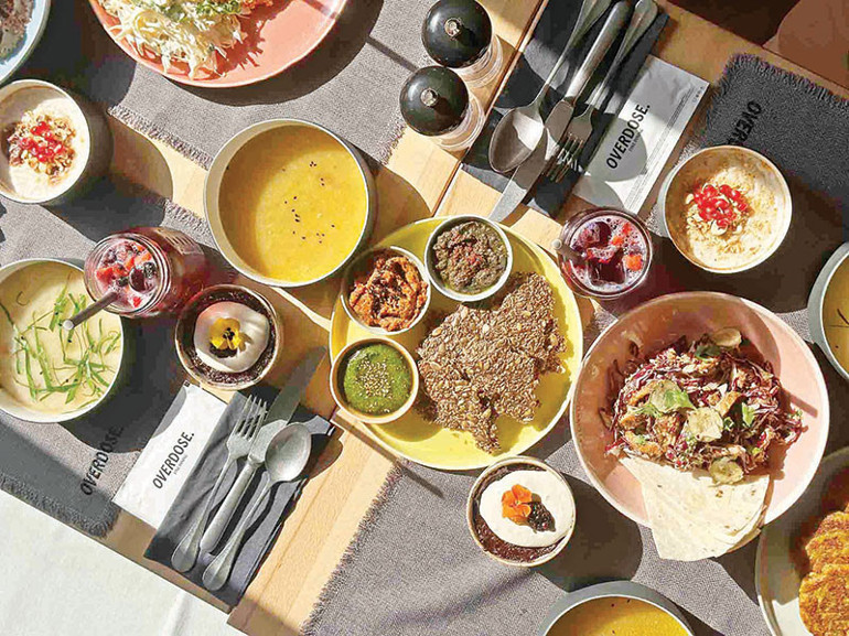 Gastronomi kazanında kaynayanlar