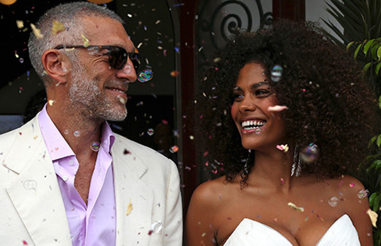 Saçını bile elleriyle tarardı: Ateşli aşk bitti: Karısının bütün izlerini sildi