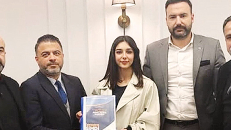 AK Parti’de değişim rüzgârları