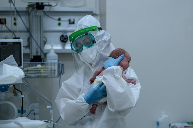 Esenboğa yolcuları bu sergiyi kaçırmasın