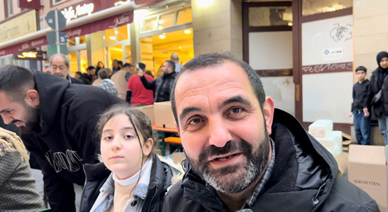 Sağlık Bakanı Lauterbach, Keup Caddesi iftarında