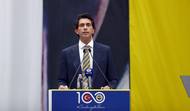 Fenerbahçe Genel Sekreteri Burak Kızılhan: ‘Lale Orta Fenerbahçeli’ diyorlar ama TFF’ye Galatasaray rozeti taktılar | Galatasaray tehdit etti, kırmızı kart görmedi
