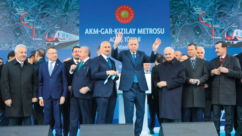 Başkente yeni metro hattı hizmette