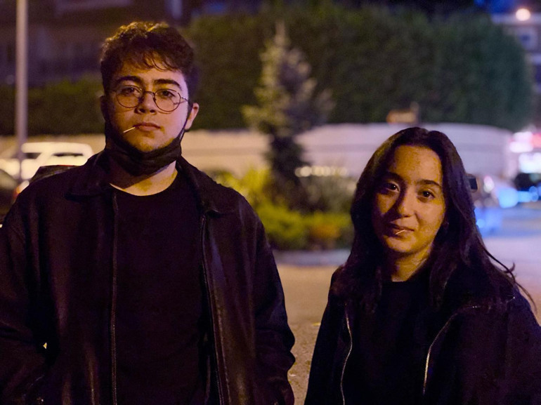 Ünlü oyuncudan  17 günlük oğlu ile ilk poz