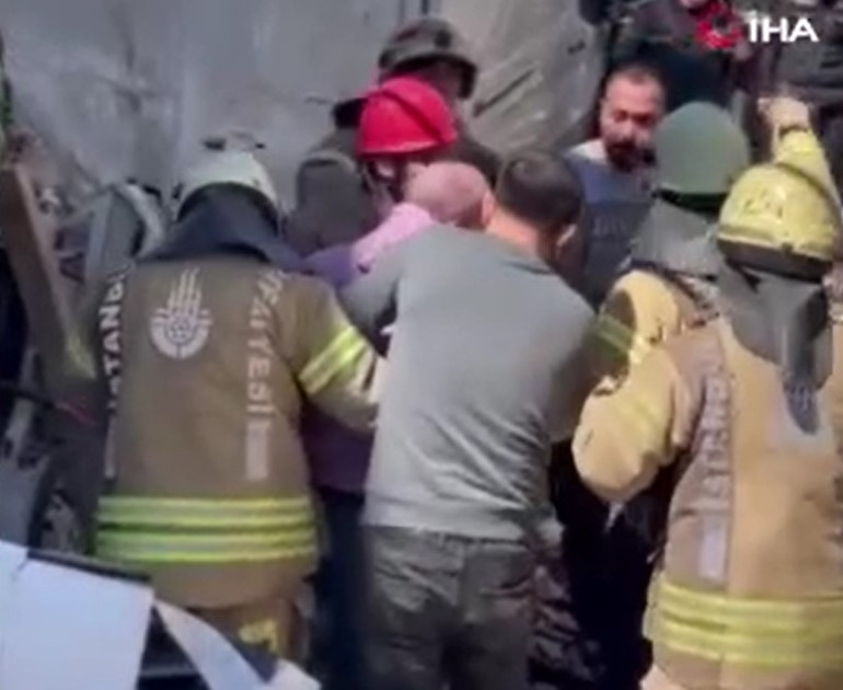 Güngörende metruk binada çökme Enkazın altında kalan bir kişi yaralı olarak kurtarıldı