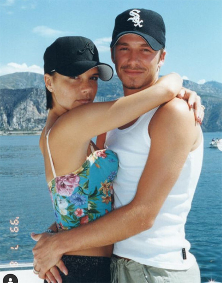 Teyzesine özendi, futbolcu sevgili buldu