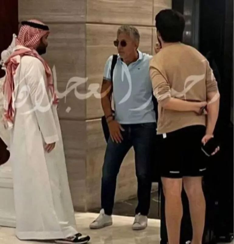 Lionel Messi ilk kez konuştu PSGde mi kalacak, Barcelonaya mı dönecek Al Hilal ve Inter Miaminin inanılmaz teklifleri...