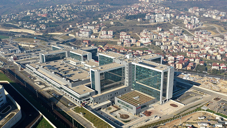 Cumhurbaşkanı Erdoğandan muhalefete sert tepki: PKKsından FETÖsüne tüm terör örgütleriyle anlaştılar