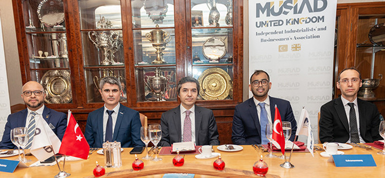 Londra’da MÜSİAD UK ile ‘İslam Yardımı’ iş birliği