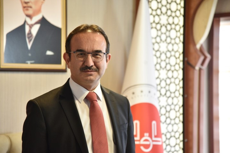 Ramazanda Alo Fetva Hattına ilginç sorular... Ezan bitene kadar yemek yenir mi