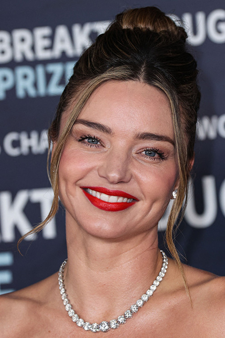 Moda dünyasının gamzeli güzeli bildiğiniz gibi: Eşi, dördüncü çocuk için ikna edememiş