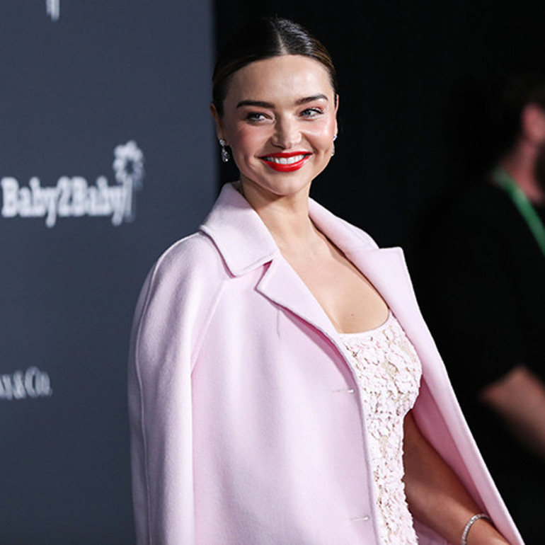 Moda dünyasının gamzeli güzeli bildiğiniz gibi: Eşi, dördüncü çocuk için ikna edememiş