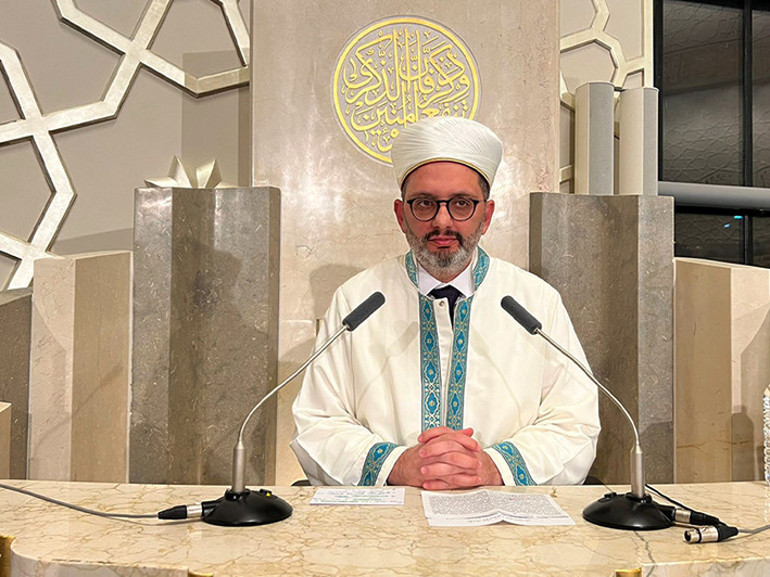 Kadir Gecesi dualarla idrak edildi