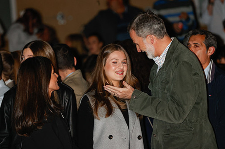 En tuhaf soru yanıtını buldu: Bir güldü, bütün dünya rahat nefes aldı