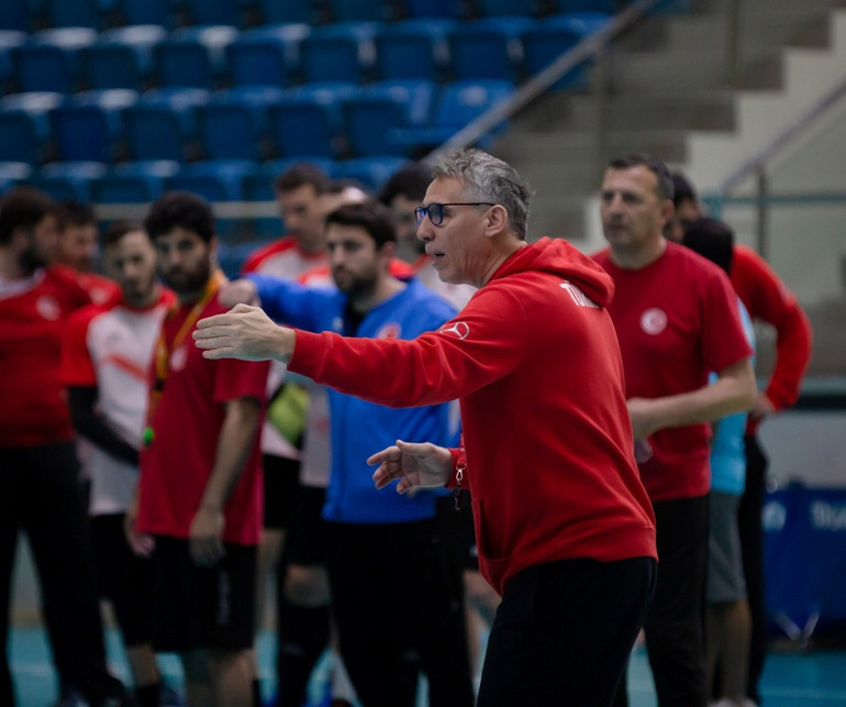 A Milli Erkek Hentbol Takımı, Portekiz ve Kuzey Makedonya maçı hazırlıklarına başladı