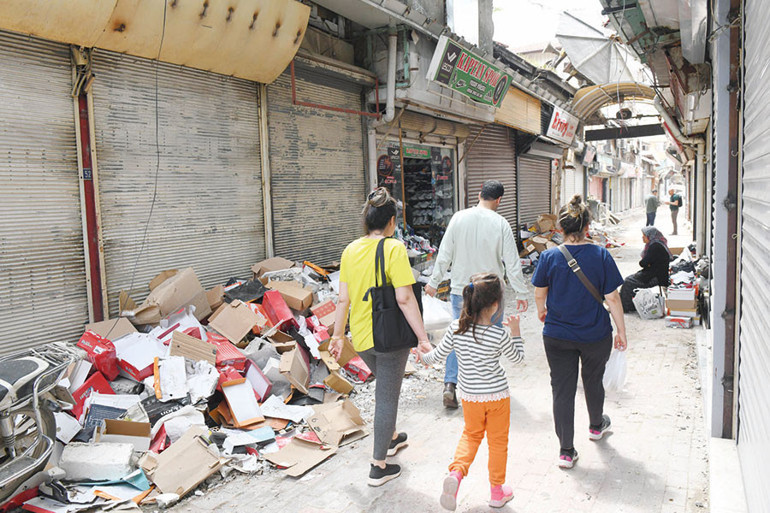 En güzel bayram hediyesi... Köy evleri teslim ediliyor