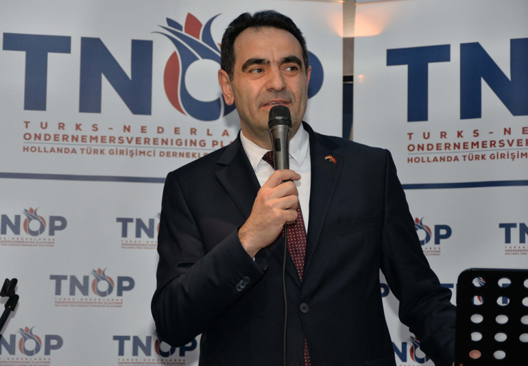 Hollanda Türk Girişimci Dernekleri Platformu’ndan iftar yemeği