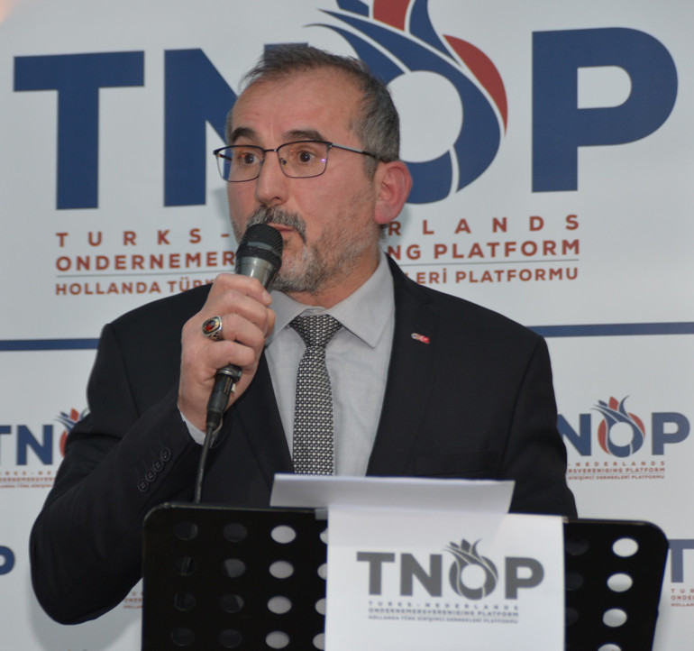 Hollanda Türk Girişimci Dernekleri Platformu’ndan iftar yemeği