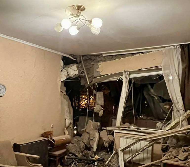 Rusya yanlışlıkla kendi kentini bombaladı Dev bir krater oluştu...
