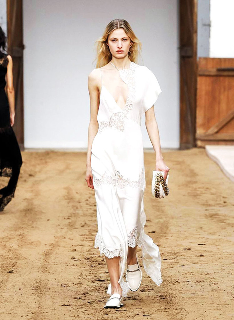 Abartılı trendlere başkaldıran akım: Vanilya kız